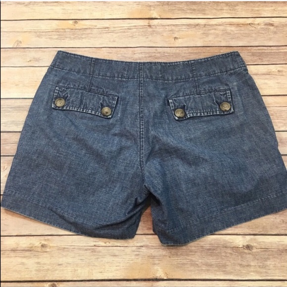 SOLD 6 Banana Republic Chambray Pocket Flap Shorts - Picture 6 of 8